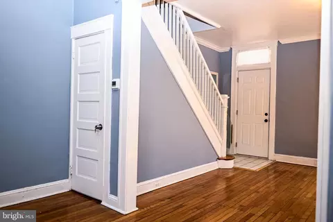 Entry Way - 744 E 36th St, Baltimore, MD 21218 photo 3 of 11