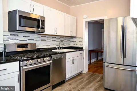 744 E 36th St, Baltimore, MD 21218