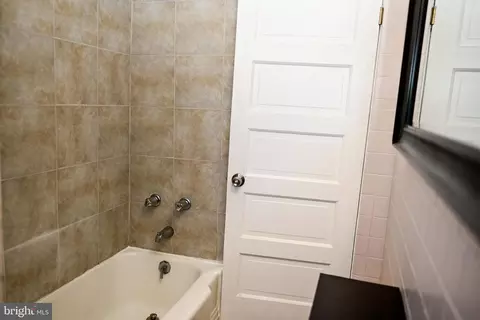 Bath - 744 E 36th St, Baltimore, MD 21218 photo 3 of 4