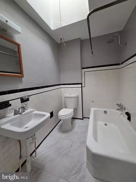 2012 Griffis Ave, Baltimore, MD 21230 photo 13