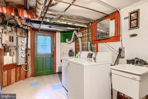 1906 Mount Royal Ter, Baltimore, MD 21217 photo 57