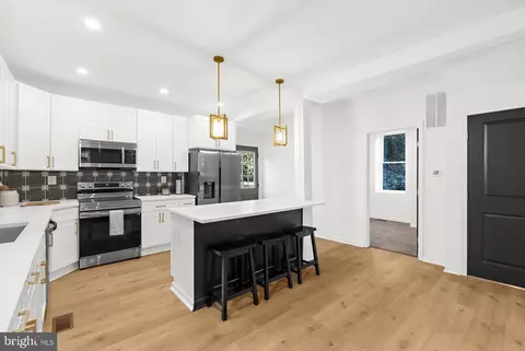 Other - 1300 Walnut Ave, Baltimore, MD 21229 photo 5 of 13
