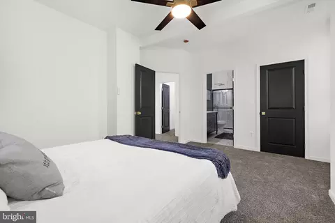 Bedroom - 1300 Walnut Ave, Baltimore, MD 21229 photo 3 of 8