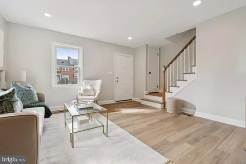 Living - 1014 Upnor Rd, Baltimore, MD 21212 photo 3 of 3