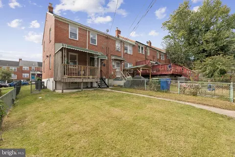 Exterior - 1014 Upnor Rd, Baltimore, MD 21212 photo 3 of 4