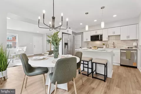 Dining - 1014 Upnor Rd, Baltimore, MD 21212 photo 2 of 2
