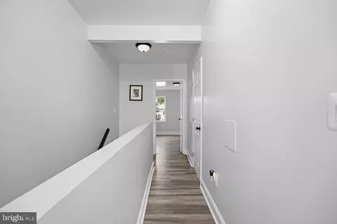 Entry Way - 1337 Ward St, Baltimore, MD 21230 photo 6 of 6