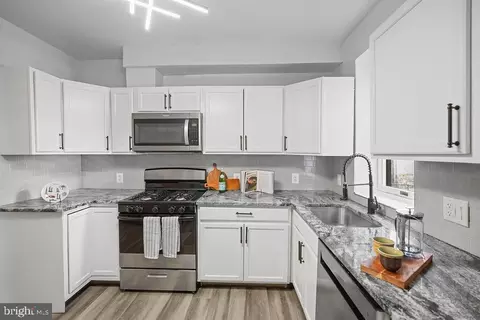 Kitchen - 1337 Ward St, Baltimore, MD 21230 photo 1 of 2