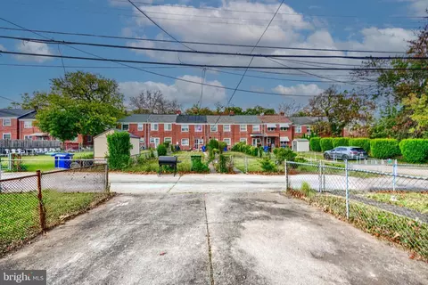 Exterior - 808 Bradhurst Rd, Baltimore, MD 21212 photo 5 of 5
