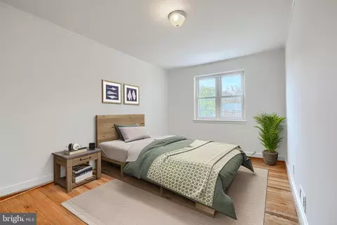 Bedroom - 808 Bradhurst Rd, Baltimore, MD 21212 photo 6 of 9