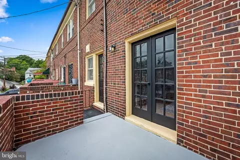 Exterior - 1509 Ralworth Rd, Baltimore, MD 21218 photo 2 of 4