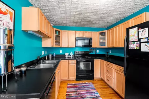 Kitchen - 337 E Hamburg St, Baltimore, MD 21230 photo 1 of 3