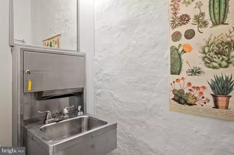 Other - 337 E Hamburg St, Baltimore, MD 21230 photo 8 of 22