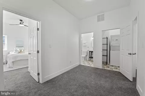 2644 Oswego Ave, Baltimore, MD 21215 photo 17