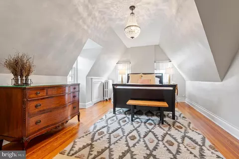 Bedroom - 4334 N Charles St, Baltimore, MD 21218 photo 6 of 6