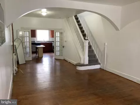 Living - 2437 Jefferson St, Baltimore, MD 21205 photo 2 of 4