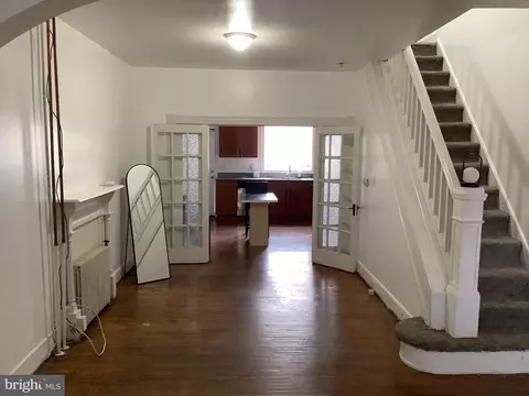 Living - 2437 Jefferson St, Baltimore, MD 21205 photo 3 of 4