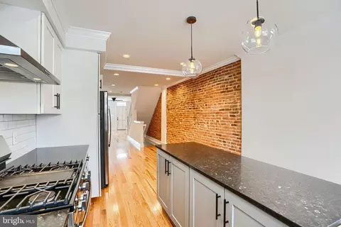 502 E Clement St, Baltimore, MD 21230 photo 12