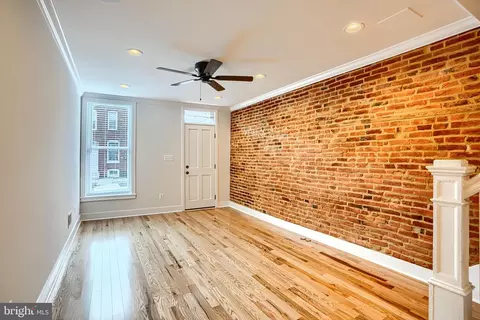 502 E Clement St, Baltimore, MD 21230 photo 4