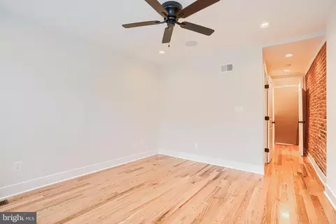 502 E Clement St, Baltimore, MD 21230 photo 23
