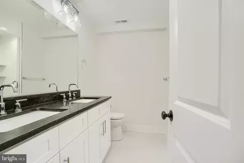502 E Clement St, Baltimore, MD 21230 photo 25
