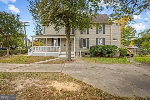 Exterior - 406 Lyman Ave, Baltimore, MD 21212 photo 7 of 11