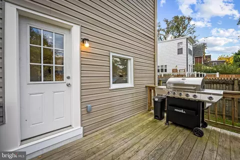 Exterior - 406 Lyman Ave, Baltimore, MD 21212 photo 3 of 11