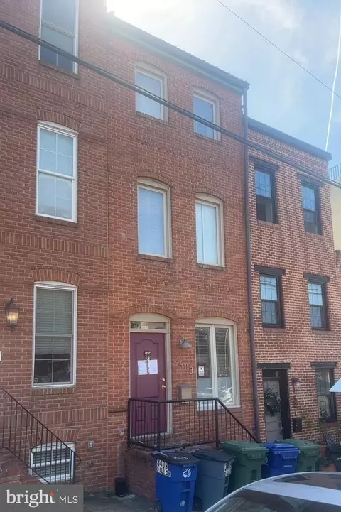 3409 Dillon St, Baltimore, MD 21224