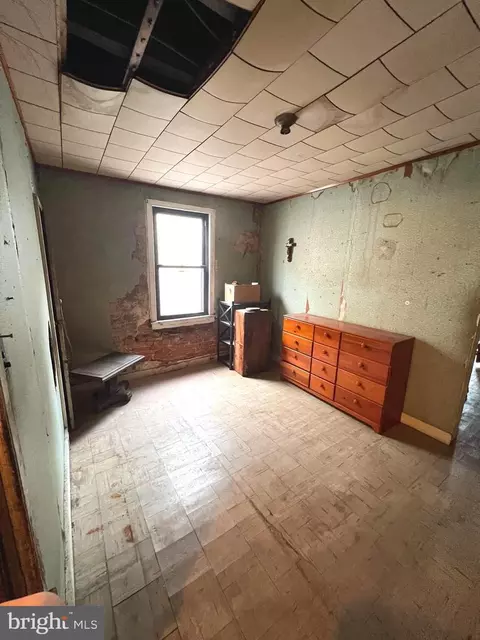 Bedroom - 223 S Regester St, Baltimore, MD 21231 photo 4 of 7