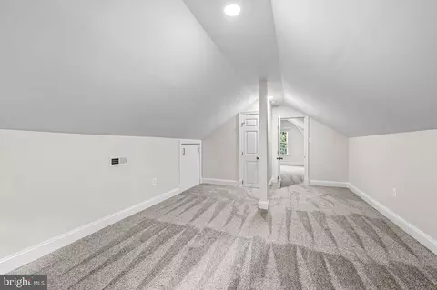 Entry Way - 6300 Pinehurst Rd, Baltimore, MD 21212 photo 9 of 9