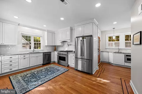 Kitchen - 6300 Pinehurst Rd, Baltimore, MD 21212 photo 1 of 3