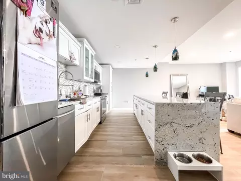 10 E Lee St #1806, Baltimore, MD 21202 photo 5