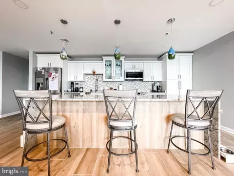10 E Lee St #1806, Baltimore, MD 21202 photo 8