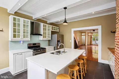 Kitchen - 2603 E Fairmount Ave, Baltimore, MD 21224 photo 3 of 4