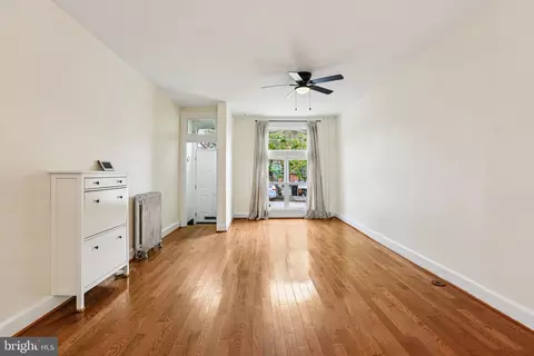 Living - 2603 E Fairmount Ave, Baltimore, MD 21224 photo 2 of 3