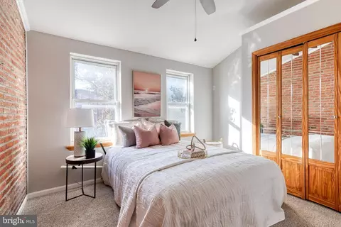 Bedroom - 46 E Fort Ave, Baltimore, MD 21230 photo 2 of 2