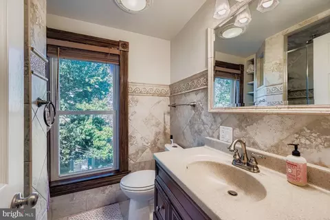 2316 Erdman Ave, Baltimore, MD 21213 photo 29
