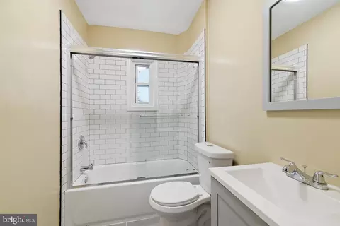 Entry Way - 16 S Payson St, Baltimore, MD 21223 photo 2 of 2