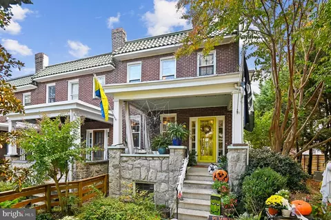 2920 Cresmont Ave, Baltimore, MD 21211
