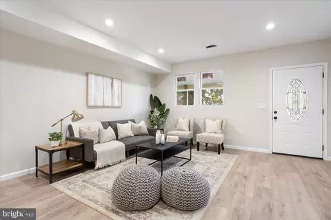 Living - 5218 Cuthbert Ave, Baltimore, MD 21215 photo 1 of 3