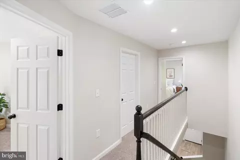 Entry Way - 5218 Cuthbert Ave, Baltimore, MD 21215 photo 3 of 3