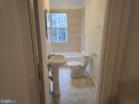 2418 Etting St, Baltimore, MD 21217 photo 21