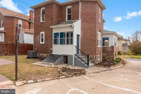 Exterior - 5216 Biddison Ln, Baltimore, MD 21206 photo 1 of 6