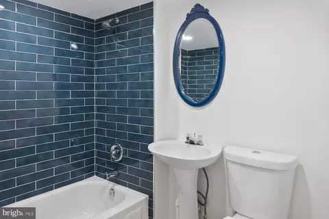 Bath - 5216 Biddison Ln, Baltimore, MD 21206 photo 2 of 2