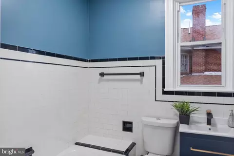 Bath - 5216 Biddison Ln, Baltimore, MD 21206 photo 1 of 2