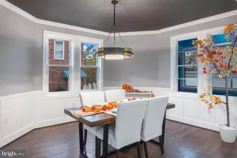 Dining - 5216 Biddison Ln, Baltimore, MD 21206 photo 1 of 1