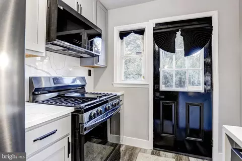3929 Duvall Ave, Baltimore, MD 21216 photo 13