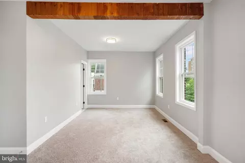 200 W 29th St W, Baltimore, MD 21211 photo 13