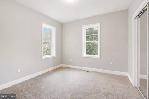 200 W 29th St W, Baltimore, MD 21211 photo 11