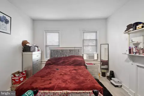 Bedroom - 1659 Cliftview Ave, Baltimore, MD 21213 photo 6 of 8